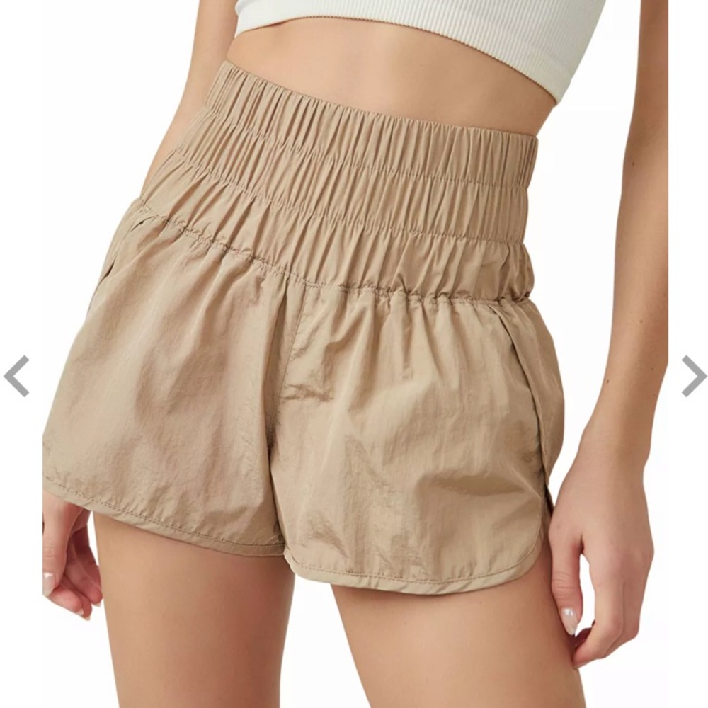 Free People The Way Home shorts size large in color clay
